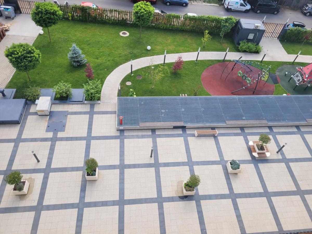 Apartment In Bucharest, Baneasa Green Area المظهر الخارجي الصورة