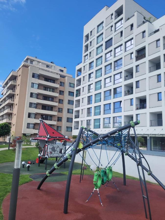 Apartment In Bucharest, Baneasa Green Area المظهر الخارجي الصورة