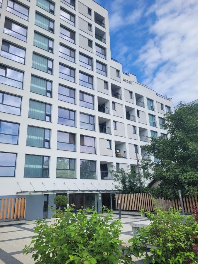 Apartment In Bucharest, Baneasa Green Area المظهر الخارجي الصورة