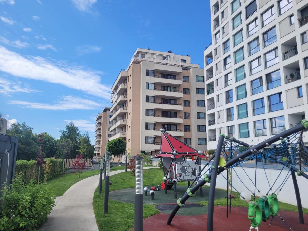 Apartment In Bucharest, Baneasa Green Area المظهر الخارجي الصورة
